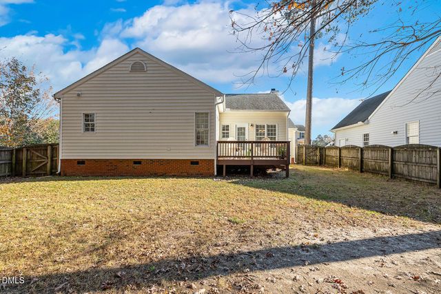 1702 Old London Way, Apex, NC 27523