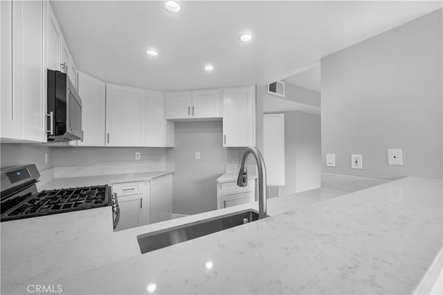645 Chestnut, Long Beach, CA 90802