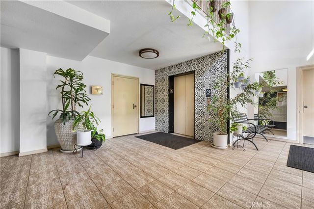 645 Chestnut, Long Beach, CA 90802