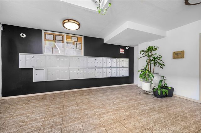 645 Chestnut, Long Beach, CA 90802