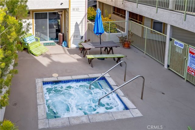 645 Chestnut, Long Beach, CA 90802