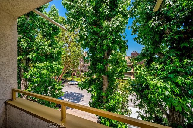 645 Chestnut, Long Beach, CA 90802