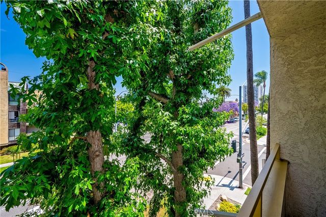645 Chestnut, Long Beach, CA 90802