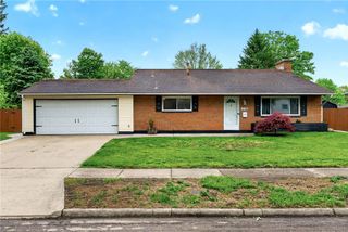 2730 Santa Rosa Drive, Kettering, OH 45440