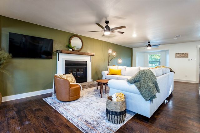 107 Spring Creek Street, Waco, TX 76705