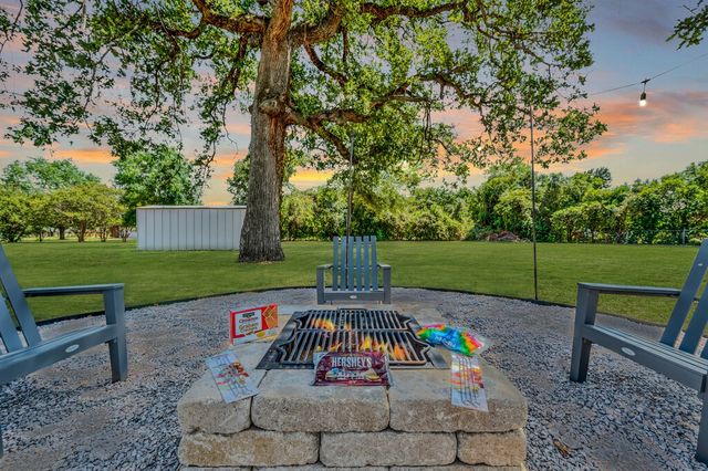 107 Spring Creek Street, Waco, TX 76705