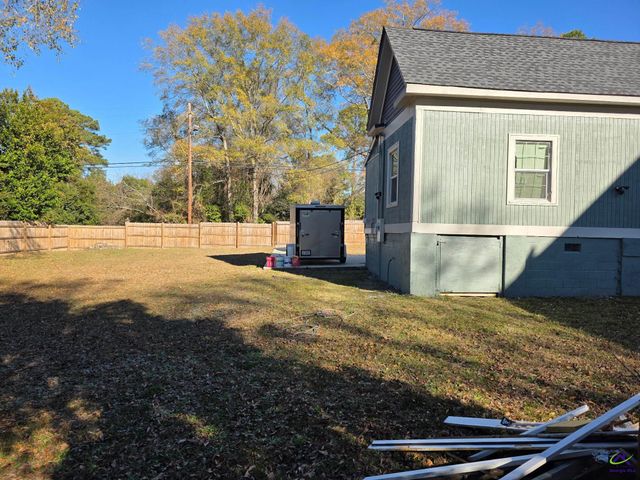 692 Center Street, Macon, GA 31217