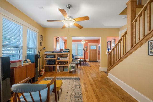 903 E 14th ST, Austin, TX 78702