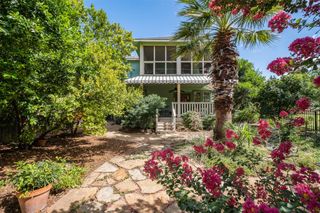 903 E 14th ST, Austin, TX 78702