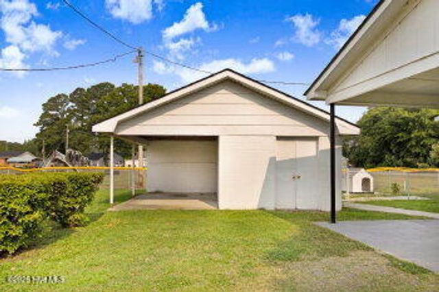 801 S Vance Street, Fremont, NC 27830