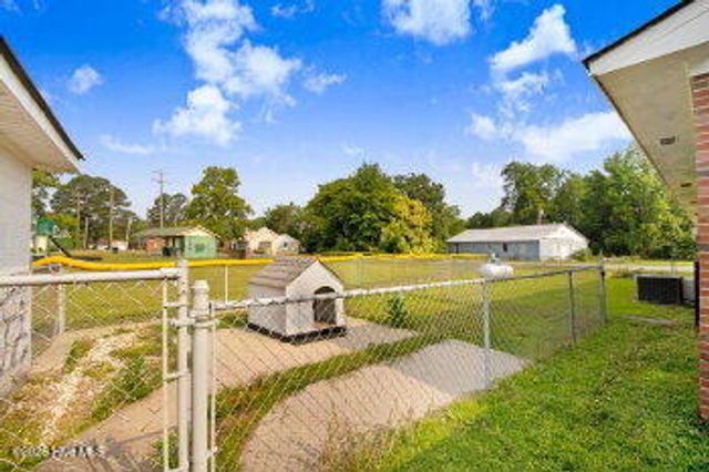 801 S Vance Street, Fremont, NC 27830