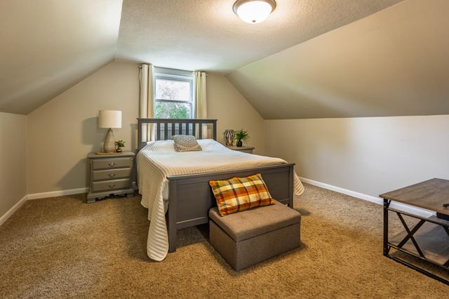 1360 9th Avenue SE, Rochester, MN 55904