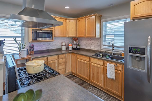 1360 9th Avenue SE, Rochester, MN 55904