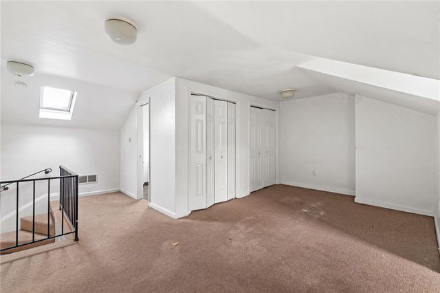 1009 Manhattan St, Manchester, PA 15233