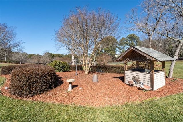 8015 Hurakan Creek Crossing, Cumming, GA 30028