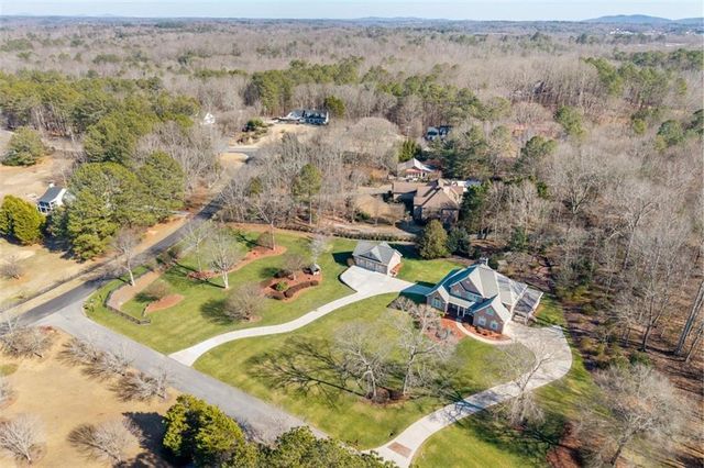 8015 Hurakan Creek Crossing, Cumming, GA 30028