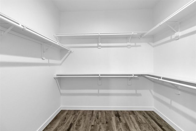 401 E Martin Luther King Blvd B, Willis, TX 77378