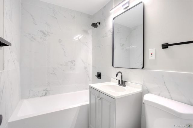 170 Kearsing Parkway B, Monsey, NY 10952