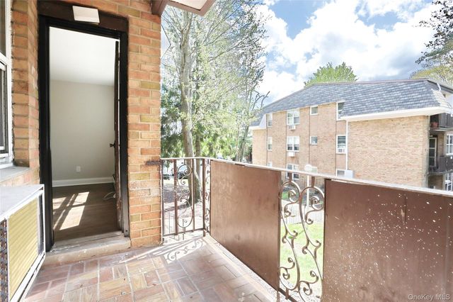 170 Kearsing Parkway B, Monsey, NY 10952