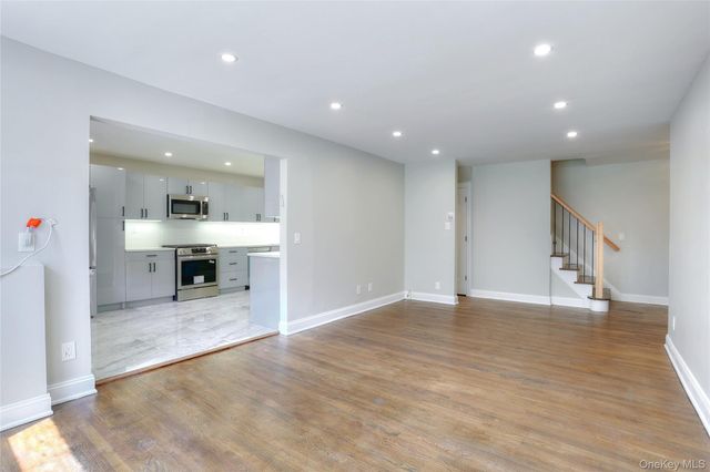170 Kearsing Parkway B, Monsey, NY 10952