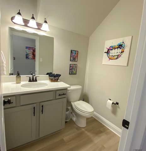 7834 Pisa Dr, Baton Rouge, LA 70820