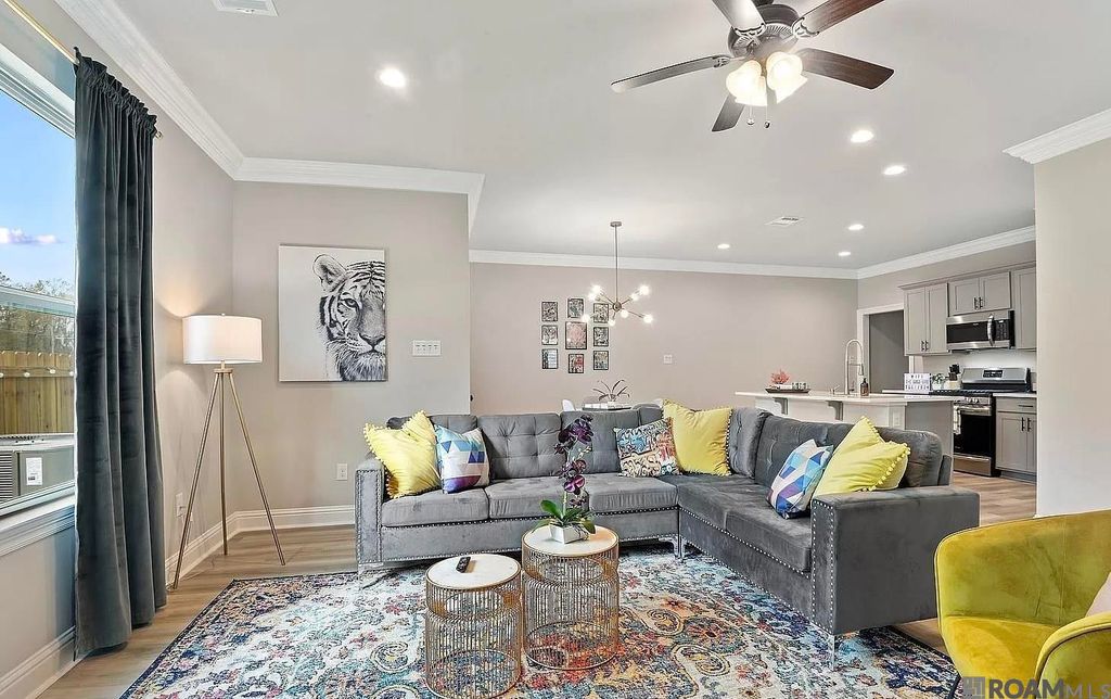 7834 Pisa Dr, Baton Rouge, LA 70820