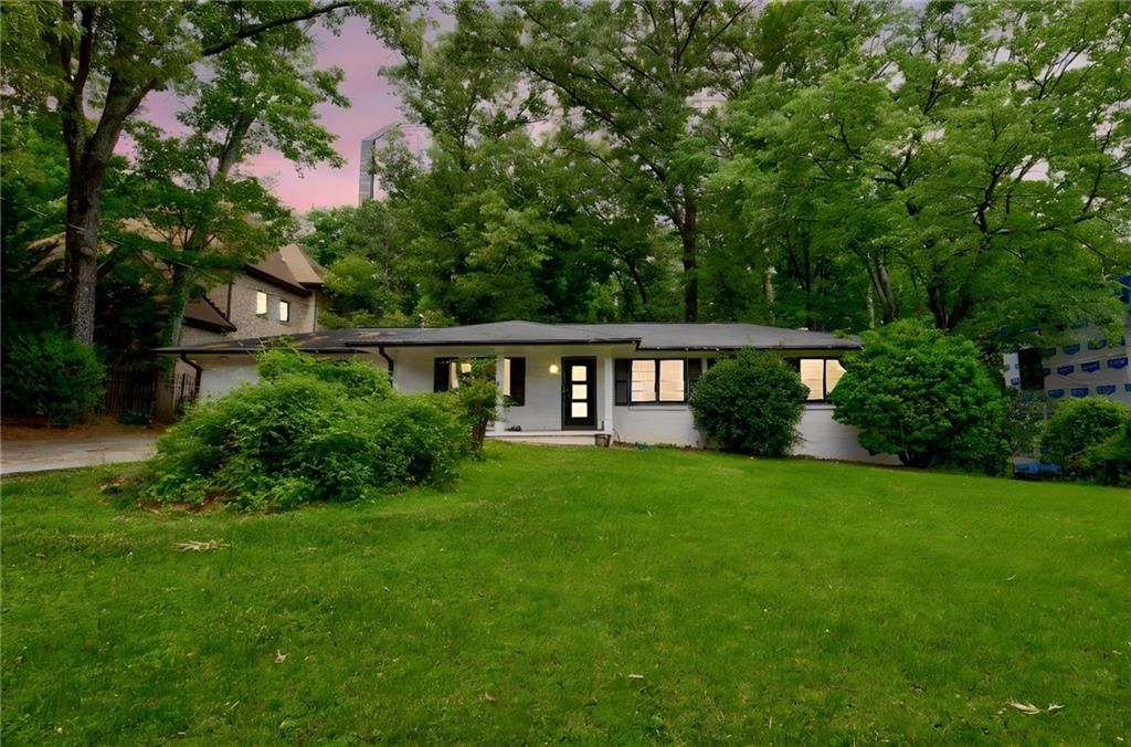 3328 Ferncliff Place NE, Atlanta, GA 30324