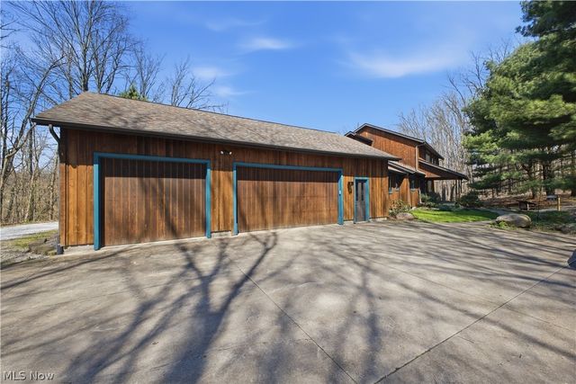 3190 Bunker Hill Road, Leetonia, OH 44431