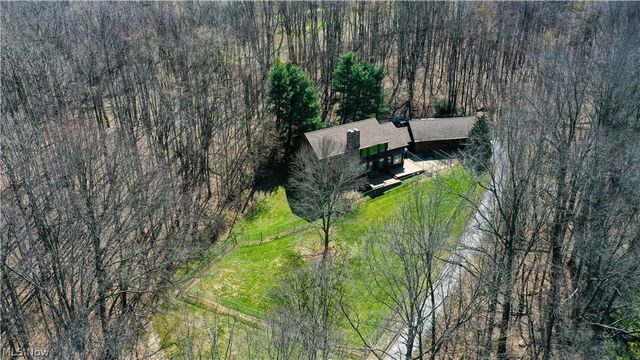 3190 Bunker Hill Road, Leetonia, OH 44431