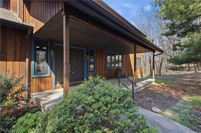 3190 Bunker Hill Road, Leetonia, OH 44431