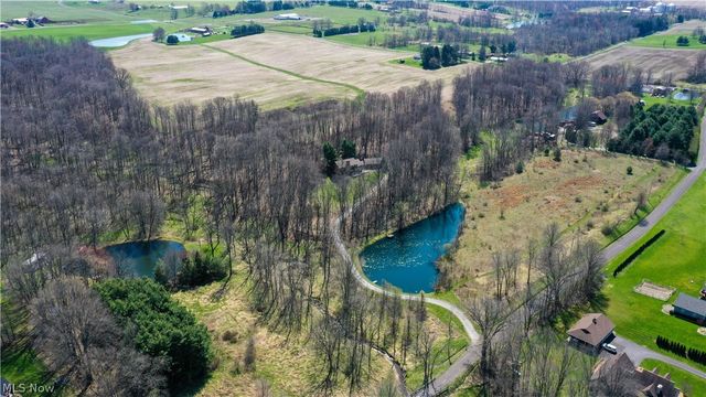 3190 Bunker Hill Road, Leetonia, OH 44431
