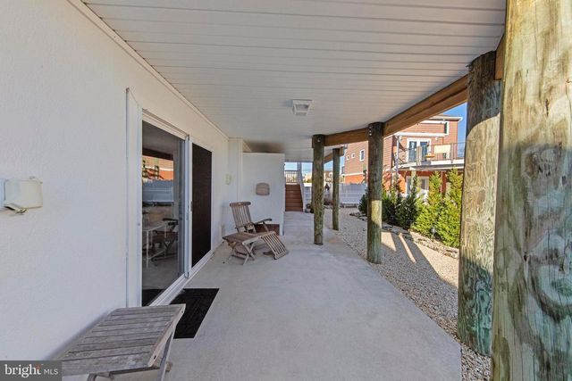 16 MARK DRIVE, Manahawkin, NJ 08050