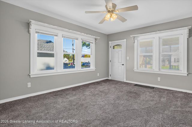 516 Fenton Street, Lansing, MI 48910