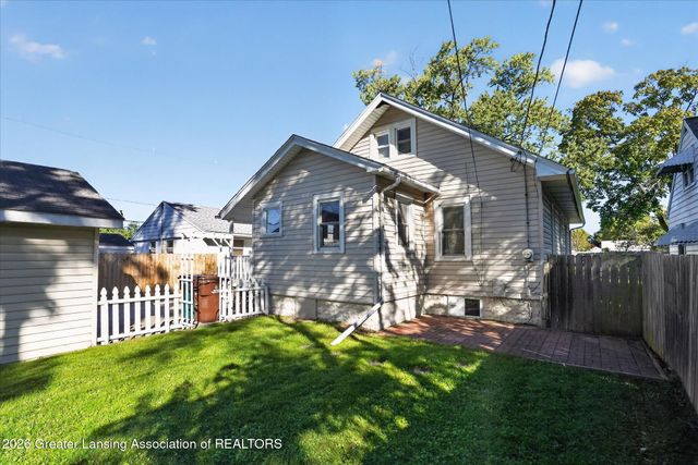 516 Fenton Street, Lansing, MI 48910