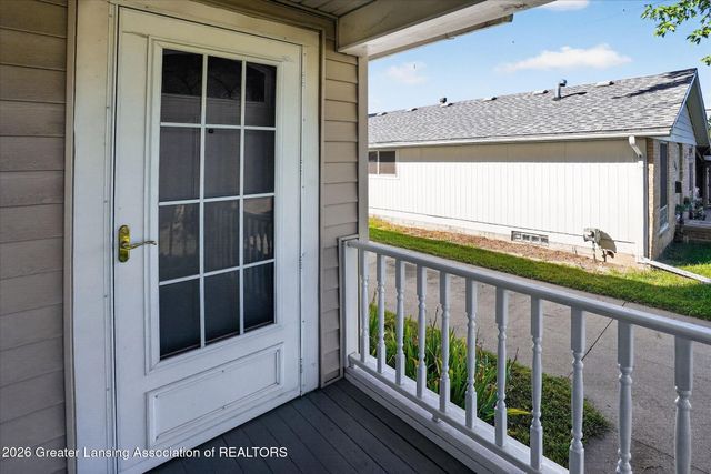 516 Fenton Street, Lansing, MI 48910