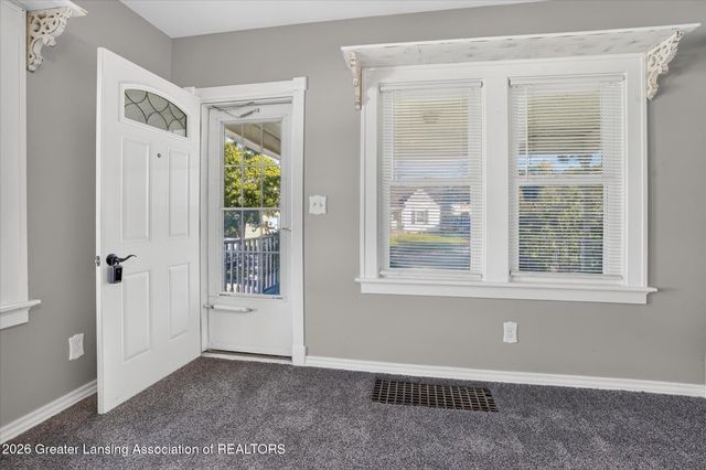 516 Fenton Street, Lansing, MI 48910