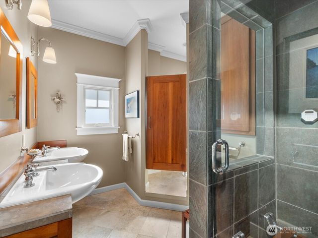 603 Warren Avenue, Everett, WA 98201