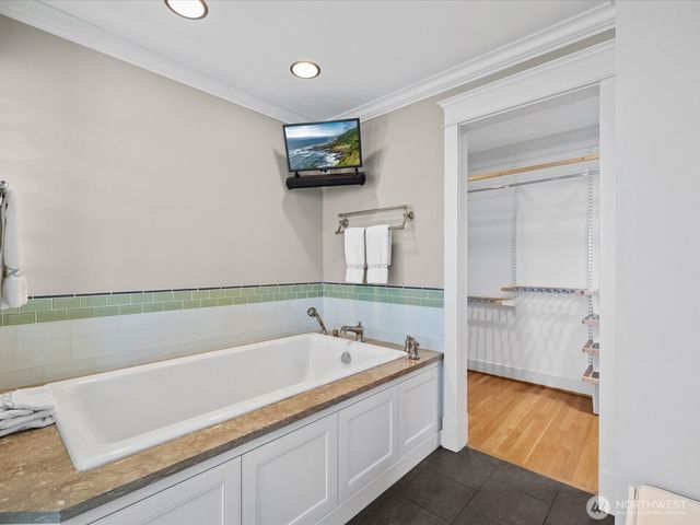 603 Warren Avenue, Everett, WA 98201
