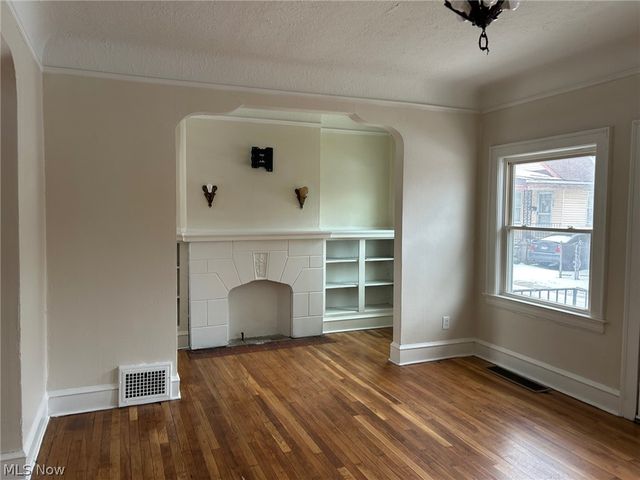 1311 W 69th Street 1, Cleveland, OH 44102