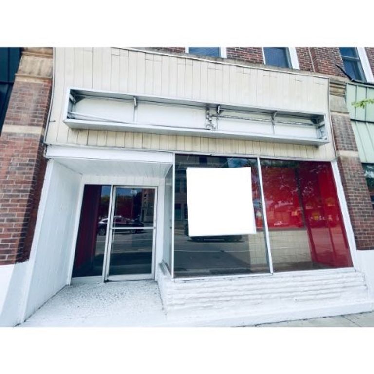 906 Penn Ave, Turtle Creek, PA 15145