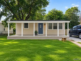 2149 Miracle Avenue, Granite City, IL 62040