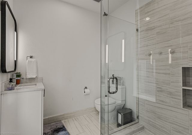 304 Mathey Court, Dallas, TX 75208