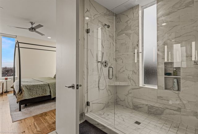 304 Mathey Court, Dallas, TX 75208