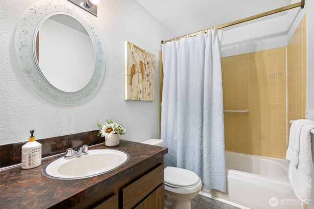 3258 SE Mahali Lane, Port Orchard, WA 98366