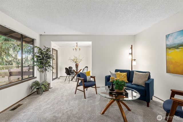 3258 SE Mahali Lane, Port Orchard, WA 98366