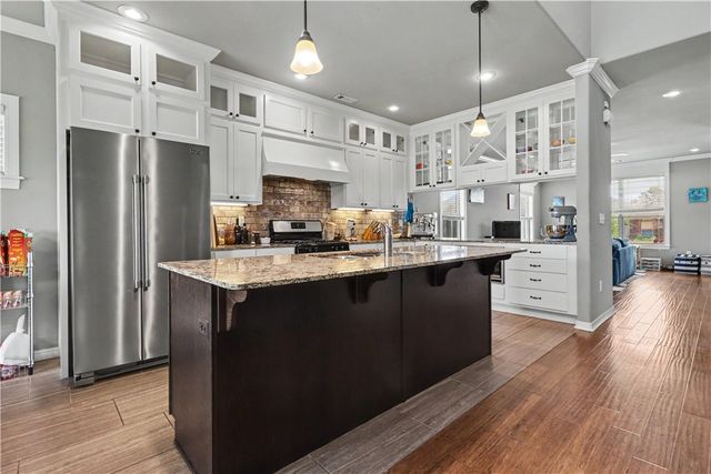 2860 Topaz Drive, Fayetteville, AR 72704