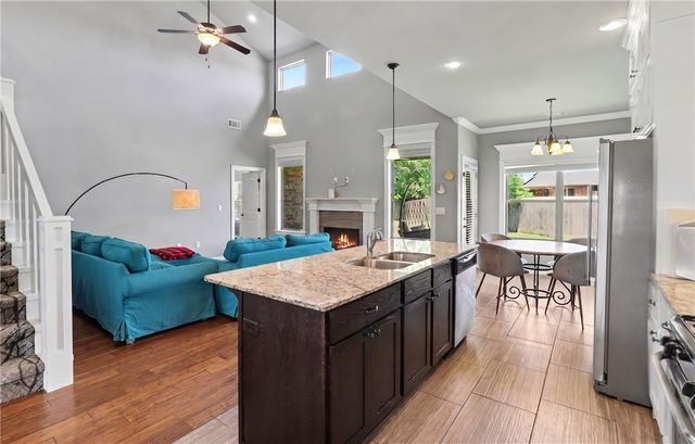 2860 Topaz Drive, Fayetteville, AR 72704