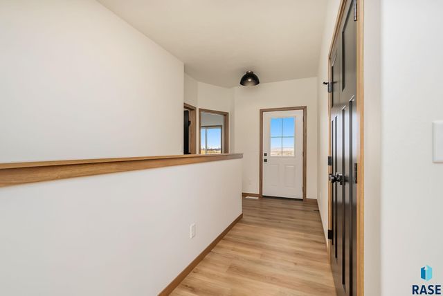 1501 E Carol St Street, Sioux Falls, SD 57104