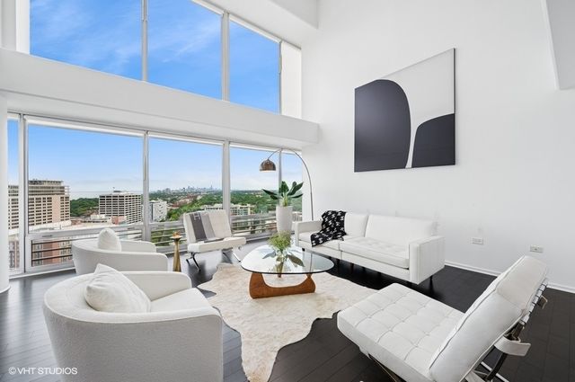 1720 Maple Avenue 2710, Evanston, IL 60201