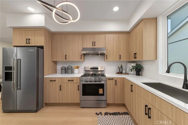 1025 La Cadena B, Arcadia, CA 91007